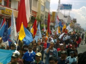 Catatan Dari Aksi Mayday Yogyakarta 2012 - Kabar Harian Bima