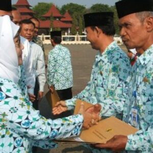 Pesangon Miliaran Rupiah Pensiunan PNS Dibantah BKD