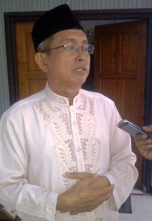 Kepala Kementrian Agama (Kemenag) Kabupaten Bima, Drs. H. M. Saleh Karim. Foto: Gus