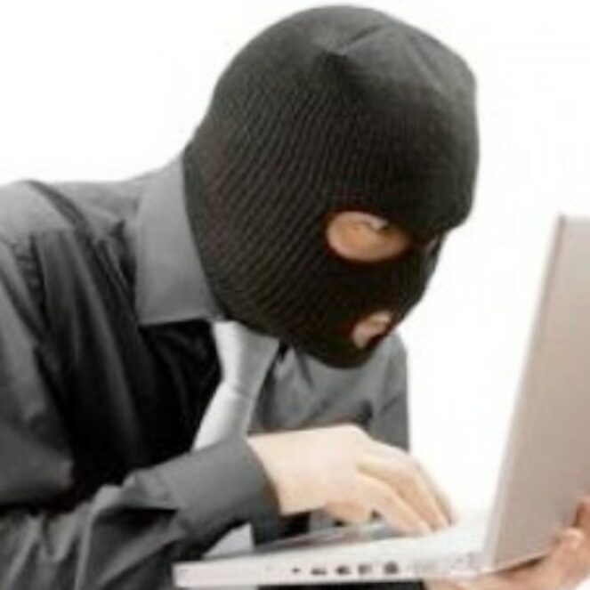 Pencuri Laptop DPPKAD Kini Sudah Terkuak