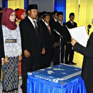 54 Orang Panwascam Bima Dilantik