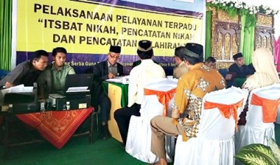 Pelaksanaan Sidang Itsbat nikah. Foto: Hum