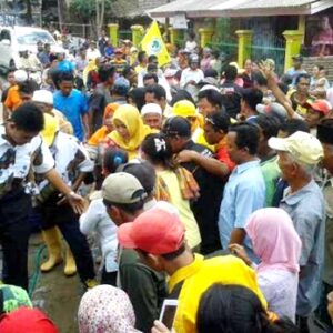 Pasangan DINDA Kukuhkan 2500 Tim Relawan Ambalawi - Kabar Harian Bima