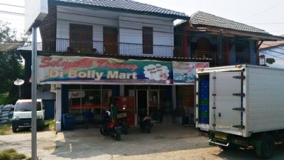 Bolly Mart di Kelurahan Sadia. Foto: Bin