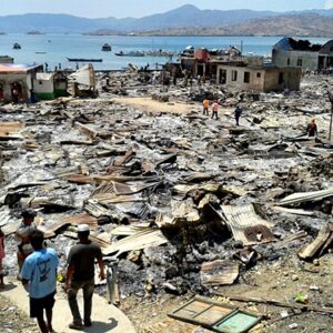 Pemkab Bima Segera Tangani Bencana Kebakaran Bajo Pulau - Kabar Harian Bima