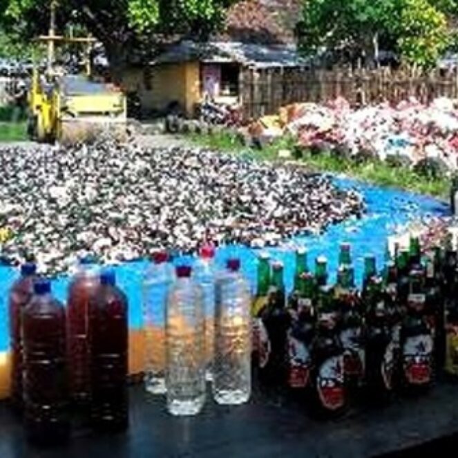 Ribuan Botol Miras Dimusnahkan