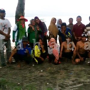 BLH Bersama Kopa Mbojo Lestarikan Terumbu Karang di Kolo