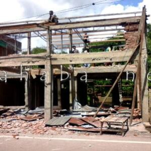 PN Raba Bima Eksekusi Rumah di Rabadompu Timur