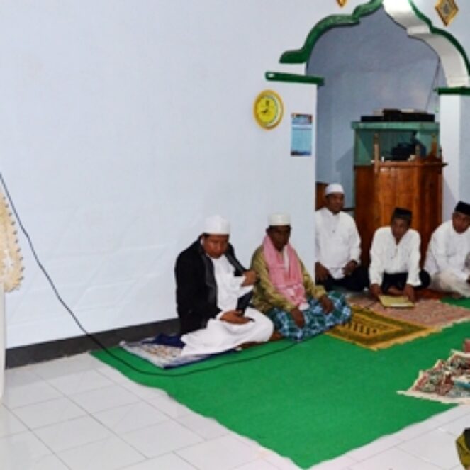 Bupati Bima Ajak Makmurkan Masjid dan Musholla