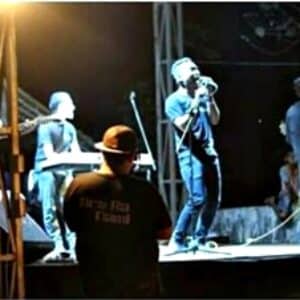 La Hila Band Berdendang di Kampung Halaman, Energi Meresapi Karya