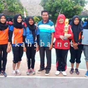 Lomba HAB, Tim Voli Putri SMPN 1 Sabet Juara 1 - Kabar Harian Bima