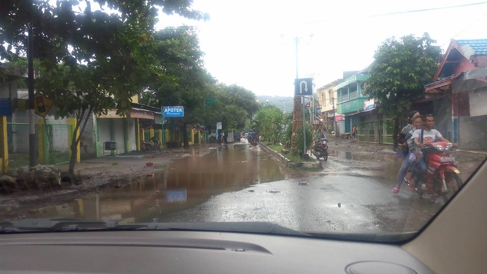 Banjir Kota Bima, Pagi Hari Ketinggian Air di Kecamatan Mpunda Turun - Kabar Harian Bima
