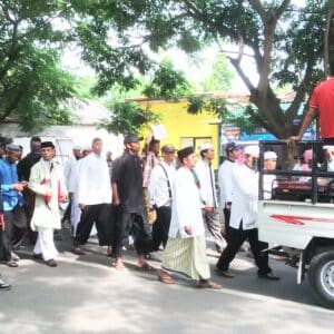 Demo Ahok, Gabungan Ormas Jalan Kaki Menuju Kejaksaan