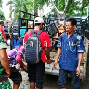 Bagi-Bagi Bantuan Hand Traktor Selesai