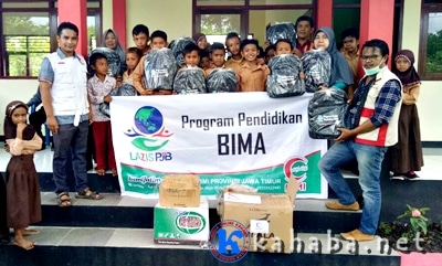 BSMI Serahkan Bantuan Lazis PJB ke Sekolah Terdampak Banjir - Kabar Harian Bima