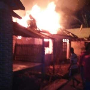 3 Rumah di Desa Kananga Hangus Dilahap Api