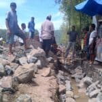 Warga Dara Hentikan Paksa Pekerjaan Drainase - Kabar Harian Bima