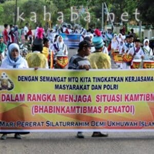 Pawai Ta’aruf MTQ Kelurahan Penatoi, Meriah