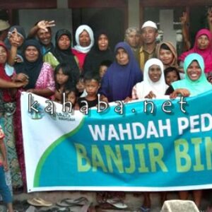 Peduli Korban Banjir, TPM Wahdah Islamiya Salurkan Bantuan