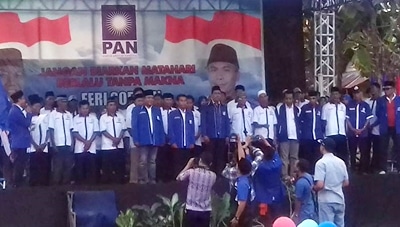 Pengurus DPC Asakota Dilantik, Feri: Kader PAN Harus Mampu Jadi Jembatan Aspirasi Rakyat - Kabar Harian Bima