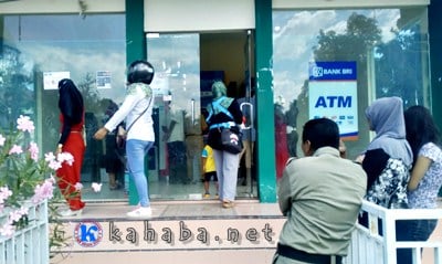 THR Cair, ATM Pun Ramai - Kabar Harian Bima