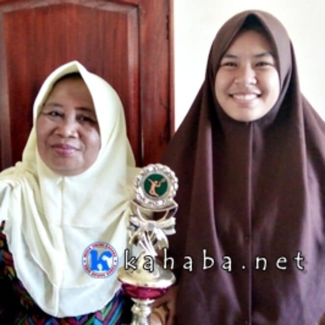 Siti Mardiah Sabet Juara 1 Lomba Bulutangkis O2SN Tingkat Provinsi