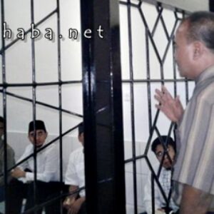 Peduli Tahanan, Ketua PN Raba Bima Sambangi Sel Tahanan