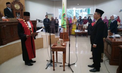 Alfian Resmi Dilantik Jadi Wakil Ketua DPRD Kota Bima - Kabar Harian Bima