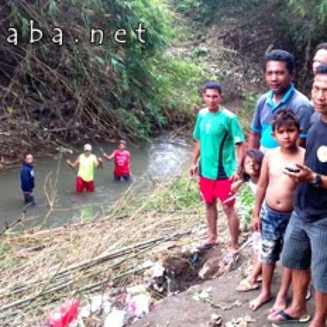 Antisipasi Banjir, Pemuda Lewirato Siaga Bersihkan Sungai