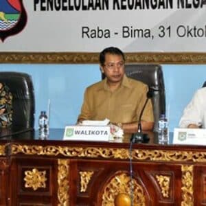 Walikota Bima Buka Sosialisasi Pengelolaan Keuangan Negara dan Daerah