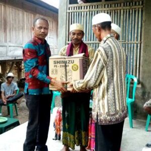 Nazamuddin Bantu Mesin Air Untuk Warga Wangge Kelurahan Oi Fo’o - Kabar Harian Bima