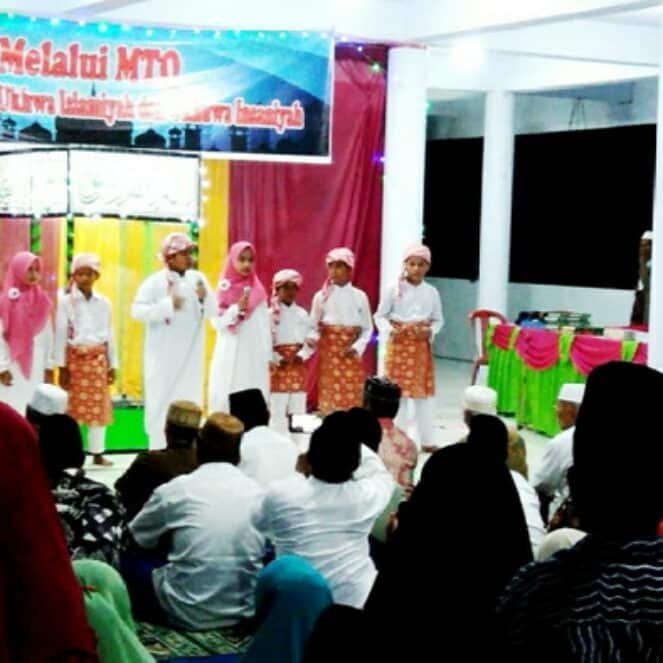 Penampilan Grup Nasyid dan Marawis Pelajar Semarakan MTQ Lewirato