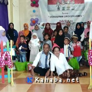 Play Group dan TK Kusuma Bangsa Berbagi Dengan Kaum Dhuafa