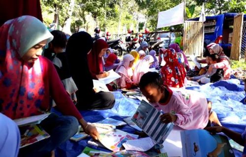 Kegiatan GERNAS BAKU KB TK Yaa Bunayya Bekerjasama Dengan Kantor Perpustakaan dan Kearsipan - Kabar Harian Bima