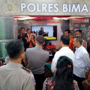 Pameran Display Inovasi Pelayanan Publik, Polres Bima Tampilkan Pelayanan SIM Online