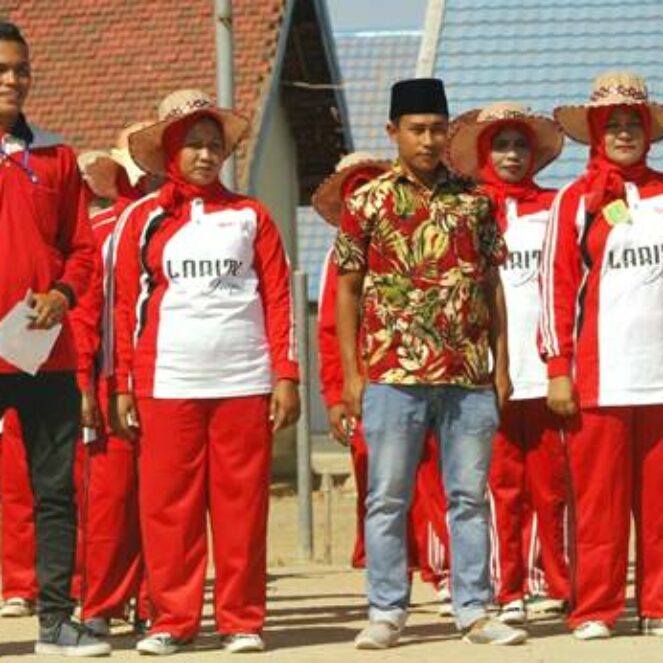 Karang Taruna Desa Soro Gelar Lomba Gerak Jalan Ibu-Ibu