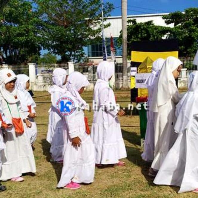 Siswa TK Ya Bunayyaa dan SD Integral Lukman Al Hakim Terus Diperkenalkan Tentang Rukun Haji