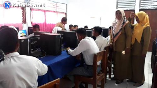 SMAN 5 Mulai Terapkan Ujian Semester Berbasis Komputer - Kabar Harian Bima