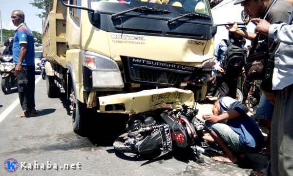 Tabrakan Dengan Dump Truck, Pengendara Motor Meninggal di Tempat - Kabar Harian Bima