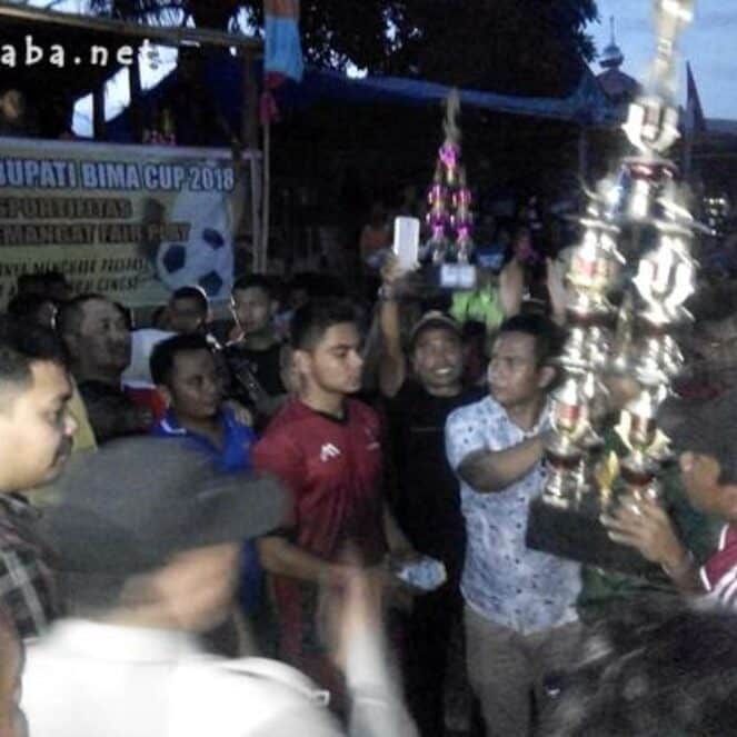Drama Adu Pinalti, STKIP Taman Siswa Juara di Turnamen Fajar Cup dan Bupati Cup
