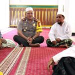 Erwin Sholat Jumat Keliling Masjid, Ajak Warga Wujudkan Pemilu Damai 2019 - Kabar Harian Bima