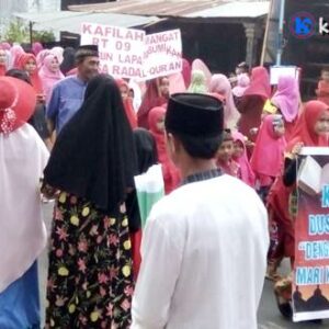 Sambut MTQ Tingkat Desa, Warga Desa Rada Gelar Pawai Ta’aruf