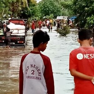 Kilo dan Kempo Dihantam Banjir Bandang, Puluhan Rumah Terdampak - Kabar Harian Bima
