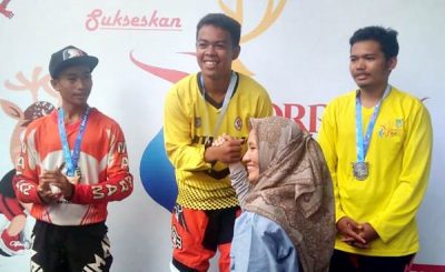 Cabor Balap Sepeda, Fikar Sumbang 1 Medali Emas - Kabar Harian Bima