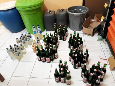 Desember, Polsek Sape Sita Ratusan Botol Miras - Kabar Harian Bima