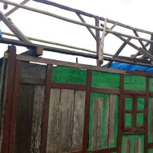Angin Kencang, 1 Rumah dan Musholla di Donggo Rusak - Kabar Harian Bima