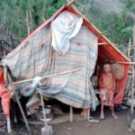 Rumah Ludes Terbakar, Kakek dan Nenek Ini Masih Tinggal di Tenda - Kabar Harian Bima