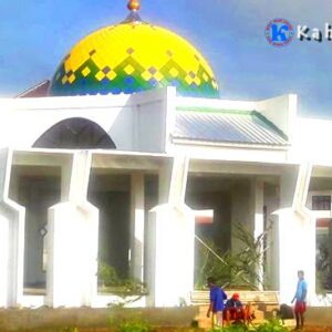 Musholla Kantor Pemkab Bima Disegel, Pekerja Kesal Gaji Belum Dilunasi