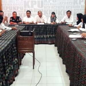 Skuad KPU Kota Bima Yang Baru Rapat Perdana, Matangkan Tahapan Lanjutan