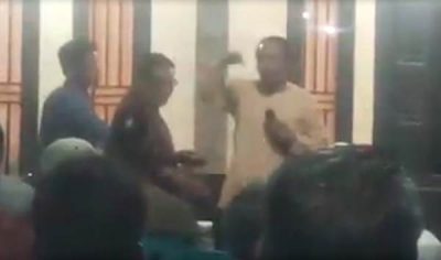 Caleg DPR RI Marah-Marah Saat Pertemuan Ketua RT RW di Rumah Walikota Bima - Kabar Harian Bima